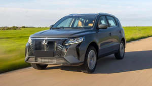 PRO 1.5T 7DCT SUV Euro 6/Version ROYAL Transmission Intégrale Pneus R16 Intérieur Sombre 5 Places 5 Portes Caméra Essence Traction Avant Conduite à Gauche - Product Image 6