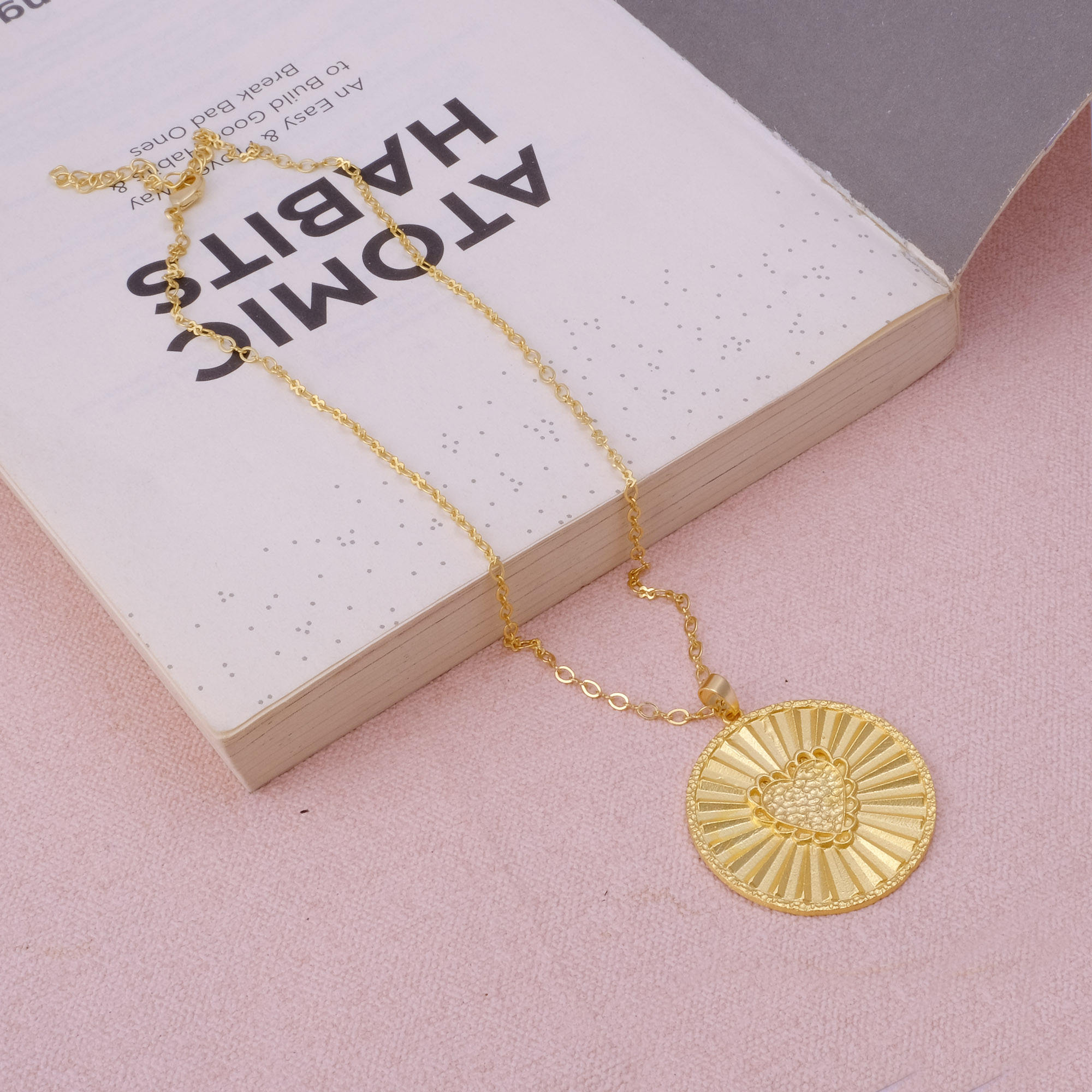 Identique à l'image