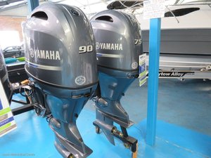 Offre incroyable : Moteur hors-bord industriel 300 CV, 250 CV, 225 CV, 200 CV, 150 CV, 4 temps, électrique/manuel - Product Image 4