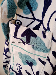 Chaqueta Bordada Suzani Kantha Hecha a Mano, Abrigo Cálido de Invierno, Manga Larga, Ecológico, Túnica Uzbeko Suzani, Cintura Natural - Product Image 6