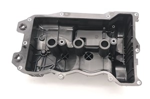 Pour Renault 132650361R 132654647R Pièces automobiles Pièces de <span class=keywords><strong>moteur</strong></span> de <span class=keywords><strong>voiture</strong></span> en plastique Couvercle de culbuteur pour Taza/Tampa - Product Image 2