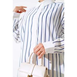 Blusa Azul Marino para Mujer con Diseño Elegante y Corte Regular, Origen TR, Tallas 36-40 - Product Image 3