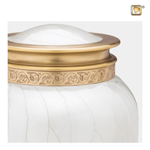 Urnas de cenizas humanas de alta calidad para mujeres y hombres Comprar urna de color verde y dorado para suministros funerarios de cremación de aluminio para mascotas de la India - Product Image 6