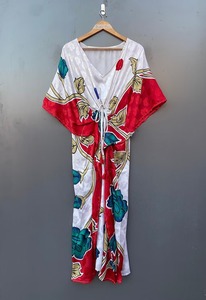 Crêpe de soie recyclée Sari Kaftan Robe indienne Robe en crêpe faite à la main Robe de maternité Vintage Sari tissu broderie à la main Style Kimono - Product Image 6