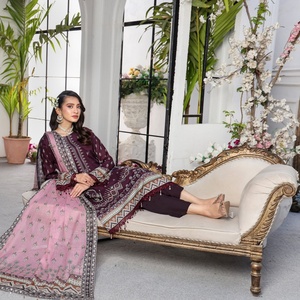 Costumes de pelouse 3 pièces pour femmes Dr Haris Brand's Collection cousue en vente complète robe longue indienne pakistanaise pour les fêtes Volume - Product Image 5