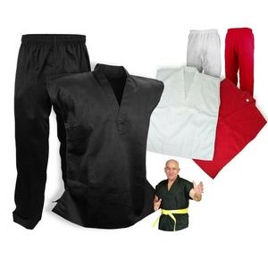 Ensemble uniforme Wing Chun personnalisé 3 pièces pour arts martiaux (Taekwondo, Boxe, Judo) avec short - Product Image 1