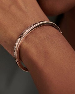 Inlaid Diamond Border Oval <b>Bangle</b> 0.90 Ct Natural Diamond G-H Color VS-SI Clarity 14K <b>Solid</b> <b>Gold</b> Everyday Statement Piece - Product Image 3