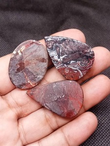 Fournisseur indien Dentelle Artisanale Agate Naturelle Cabochon Pierres Précieuses en Vrac pour Bijoux Artisanaux ou Reiki Guérison Noir Tailles Mixtes - Product Image 3