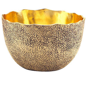 Bol en métal artisanal, émail blanc, design moderne, pour servir des fruits, salades, fast-food ou autres plats sur la table. - Product Image 4