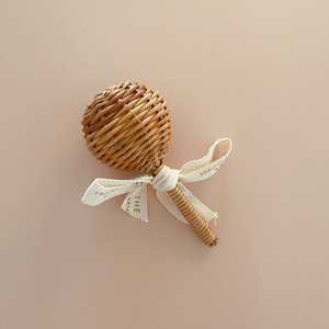 Baby shower regalo hecho a mano ratán campana de madera sonajeros mano sacudir sonajero mordedor para bebés exportación desde Vietnam - Product Image 4