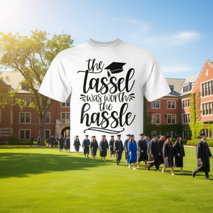 Maglietta Promozionale con Nappa di Laurea 'Worth the Hassle' - Product Image 3