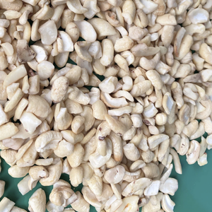 เม็ดมะม่วงหิมพานต์จากเวียดนาม W180 - Product Image 1