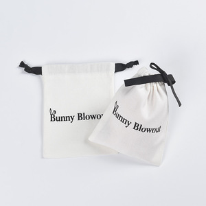 Mini pochette à bijoux en toile de coton imprimée de logo personnalisé sac d'emballage de cadeau de boucle d'oreille de brosse de cordon - Product Image 4