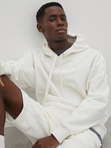 Luxe Premium automne hiver hommes sweats personnalisés 100% coton à capuche respirant couleur unie fabricant conçu - Product Image 4