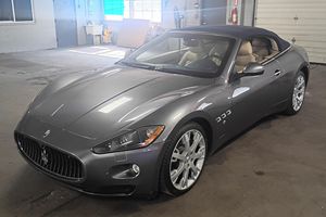 Maserati GranTurismo Cabriolet d'occasion 2011, conduite à gauche/droite - Product Image 4