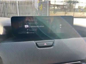 Mazda CX-90 3.3 Turbo Select 4dr SUV AWD 2025, usado en buen estado - Product Image 4