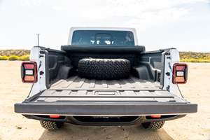 Jeep Gladiator Rubicon 4x4 Usado del 2020, Listo para Enviar - Product Image 5