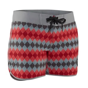 Pantalones cortos de entrenamiento de verano para mujer personalizados 100% poliéster de secado rápido y transpirables pantalones cortos de entrenamiento sexy con bolsillos laterales nuevo diseño - Product Image 2