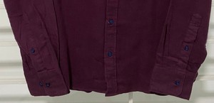 เสื้อเชิ้ตผ้าสักหลาดผ้าฝ้าย100% สำหรับผู้ชายเนื้อผ้าทอลายทแยงนุ่มระบายอากาศได้และกันรอยยับพร้อมป้ายโลโก้ตามสั่ง XS-2XL - Product Image 5