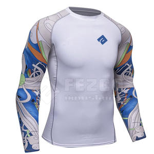 Nouveau style unisexe Rash Guard meilleure vente respirant Spandex/Polyester manches complètes Logo personnalisé Concevez votre propre position avant - Product Image 2