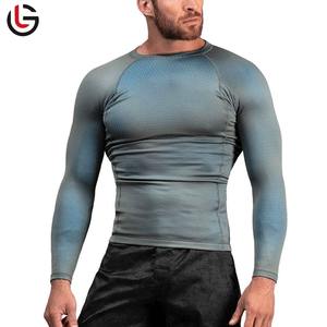 ชุดป้องกันผื่นคันสำหรับผู้ชายผ้าถักแบบแห้งเร็วพิมพ์ลายไม่ซ้ำใคร - Product Image 4