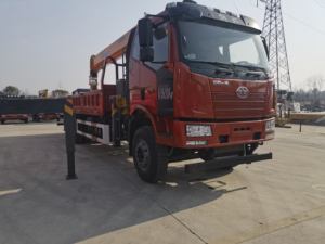 油圧リフティングストレートアームクレーントラッククレーン12トンFAW - Product Image 4