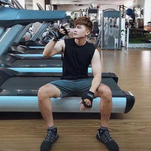 Débardeur en coton respirant SP09 pour hommes, disponible en plusieurs couleurs, conçu pour la salle de sport, la maison et le style de rue décontracté. - Product Image 5