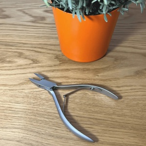 Professional Automatic Nail Clippers 13cm Straight Cutting Edges Wide Jaw Opening Sharp 18mm Cut for Feet Autoclavable Stainless - Product Image 4