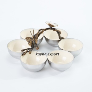 Diseño martillado Mini cuenco de metal Diseño martillado Color dorado y blanco Acabado con soporte de metal - Product Image 6