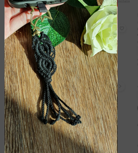 Llavero de Macramé Hecho a Mano de Moda |   Regalo - Product Image 2