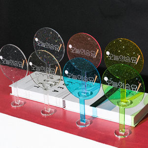 Accesorio Decorativo Personalizado para Cabina de Fotos de Acrílico Transparente con Purpurina, Logotipo Personalizado, para Eventos y Fiestas, al por Mayor - Product Image 3