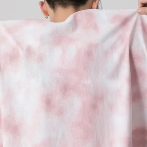 Venta al por mayor de moda de los hombres Casual 100% algodón Tie Dye Drop Shoulder T-shirt - Product Image 6