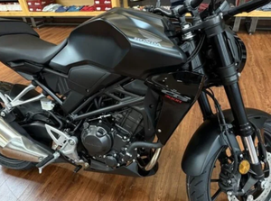 Motocicleta CB300R 2025 Lista para Enviar, Venta Rápida - Product Image 2