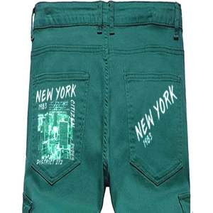 กางเกงยีนส์ผู้ชายทรงตรงแบบดิสเทรสคุณภาพสูงปี 2026 ลวดลายเรียบ ระบายอากาศได้ดี แห้งเร็ว บริการ OEM จากผู้ผลิตชั้นนำ - Product Image 5