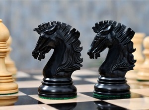 Piezas de Ajedrez de Lujo de la Serie India-Americana, Nuevas, con Peso, Madera de Ébano Genuina y Boj Indio, Rey de 4.4 Pulgadas - Product Image 2