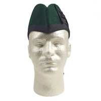 Chapeaux de cérémonie écossais en laine Glengarry pour hommes Vêtements de mode Tenue classique Casquette à tartan traditionnel avec couvre-chef en laine Look