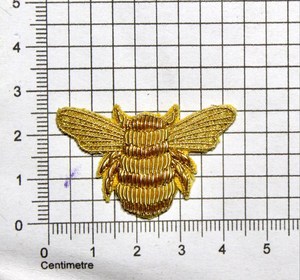 Insignias de borde Merrow adhesivas de tela de sarga de alambre de lingotes, insignias de moda bordadas hechas a mano puras con su propio logotipo a la venta - Product Image 2