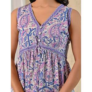 ชุดเดรสผ้าฝ้ายผสมพิมพ์ลายบล็อกสีขาวสีม่วงสไตล์ลำลองพร้อมคุณสมบัติระบายอากาศรอบเอวธรรมชาติ - Product Image 2