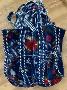 Bolsa de Mano de Terciopelo de Alta Calidad para Mujer, Bolsa de Mercado Jhola, Bolsa de Compras Grande de Cuero Acolchado, Nueva Llegada, Súper Oferta - Product Image 4