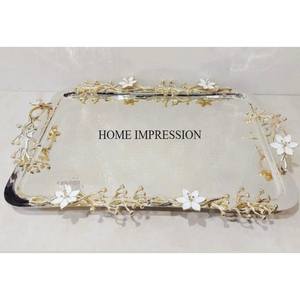 Bandeja de servicio de metal de calidad superior recubierta de polvo de color blanco con mango de diseño de hojas de color chapado en oro y negro - Product Image 4