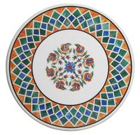 Meubles de salon modernes avec plateau en marbre et incrustations de pierres semi-précieuses, durables, style traditionnel, élégance mogole pour la maison