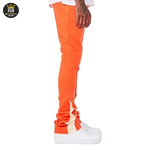 กางเกงวอร์มขาบานเอวกลางน้ำหนักเบาสำหรับผู้ชาย พร้อมบรรจุภัณฑ์แบบกำหนดเอง ดีไซน์ OEM - Product Image 5