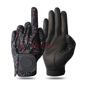 Gant de golf en cuir de qualité supérieure Cabretta Conception d'éclaboussures de peinture noire Logo personnalisé Construction durable à ajustement flexible pour une utilisation sportive - Product Image 1