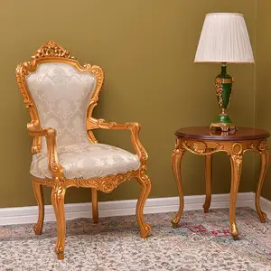 Chaise en bois Princess en bois d'acajou massif fait à la main sculpture à la main chaise de salle à manger design classique avec un bel art sculpté