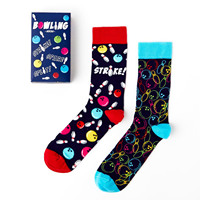 Chaussettes d'équipage drôles antibactériennes tissées sur le thème du bowling pour hommes cadeaux de vacances utilisation quotidienne fabriquées au Vietnam