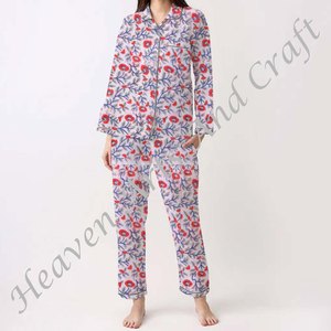 Ensemble de pyjama pour femmes 100% coton, vêtements de maison doux, ensemble de pyjama printemps/été, motif floral/CHARACTERE/Lettre/Motif/Vacances/Arbre, PJ042 - Product Image 1