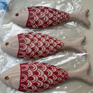 Handcarved Wooden Fish | Natural Wood Sculpture, Rustic Decoration, OEM/ODM Custom Design Supplier - Product Image 4