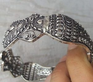 ชุดเครื่องประดับสร้อยคอและต่างหูแบบอัฟกัน คูชี งานแฮนด์เมด ดีไซน์ใหม่ ขายส่ง แฟชั่นล่าสุด ชุดเครื่องประดับวินเทจแบบอัฟกัน คูชี - Product Image 2