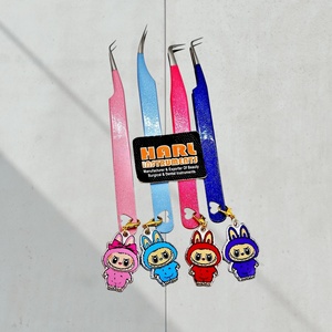 Pinzas de pestañas de acero inoxidable con llaveros Labubu y dijes para extensión de pestañas, pinzas antiestáticas duraderas - Product Image 6