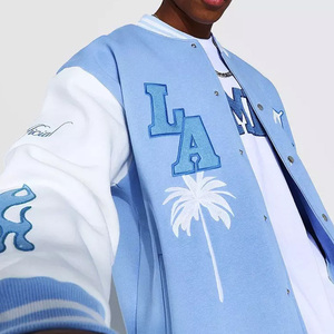 Blousons Bomber Homme Hiver Style Baseball avec Écussons Gaufrés et Lettres sur le Devant, 100% Polyester, Collection High Street, En Promotion - Product Image 6